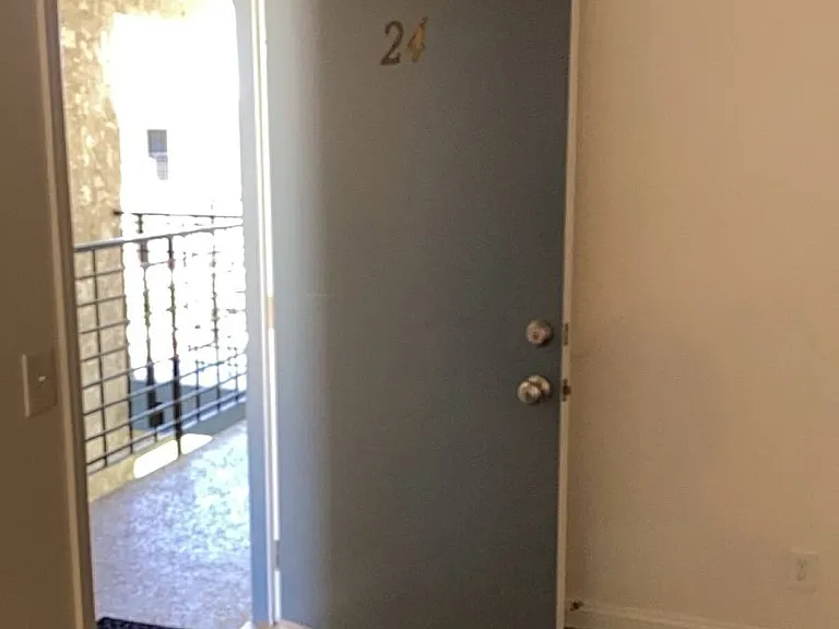 5036 W Avenue L #8-24 — Photo 2