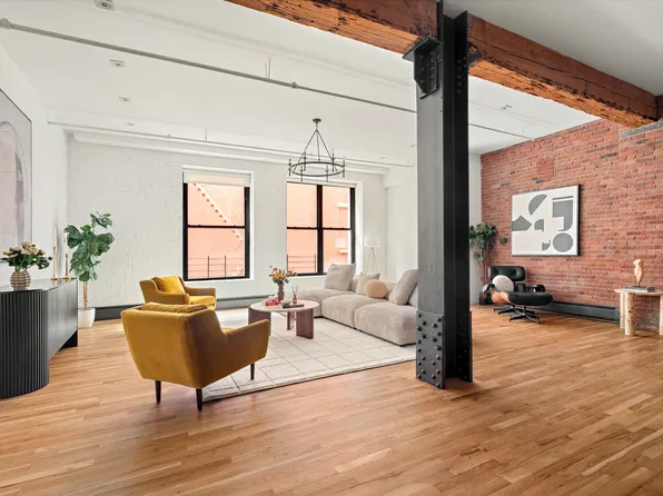 165 Duane Street image 1 of 11