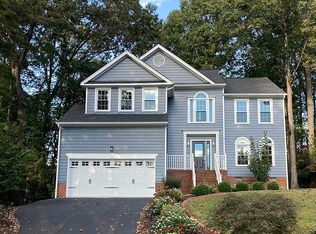 5401 Orchard Grove Ln, Midlothian, VA 23112