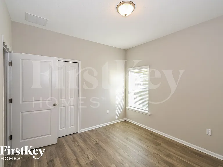 2721 Copperwood Ave — Photo 12