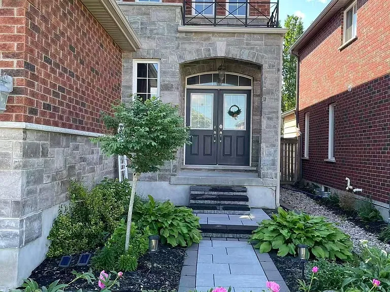 73 Graihawk Dr — Photo 2