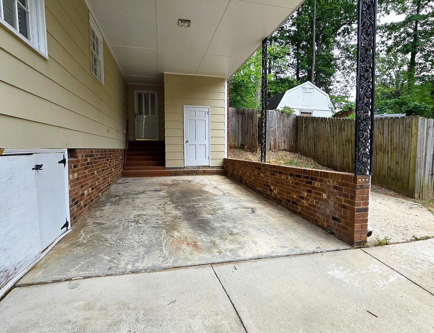 4 bed, 3.0 bath, 2901 sqft, $2,695 — Photo 3