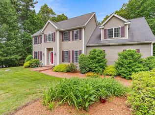 15 Gervais Way, Uxbridge, MA 01569