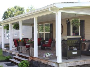 60 Wyoming Dr, Canvas, WV 26662