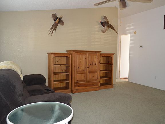 5th image of 212 E Lynwood Ln