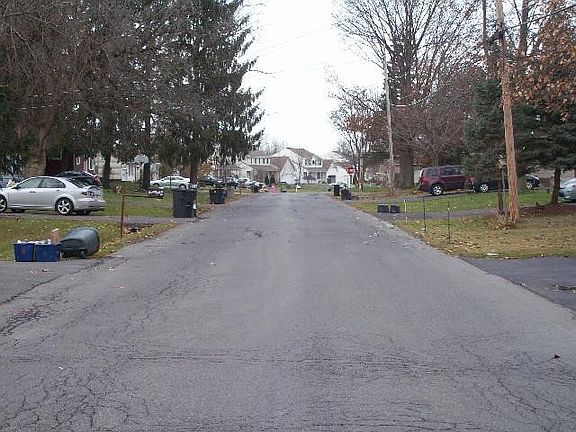 3rd image of 8573 Osborne Dr