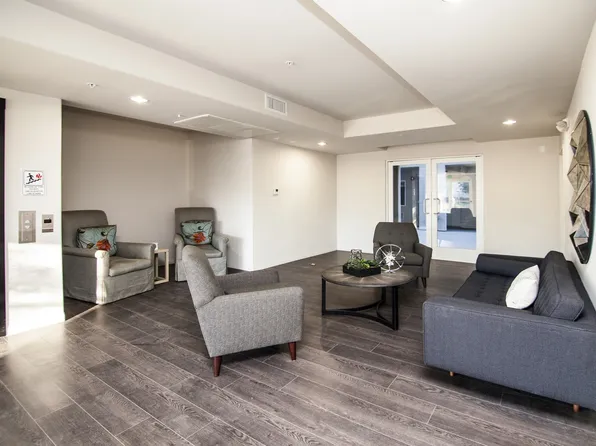 Sherman Oaks Place