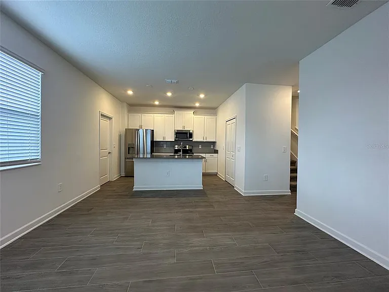 3118 Addison Blvd — Photo 4