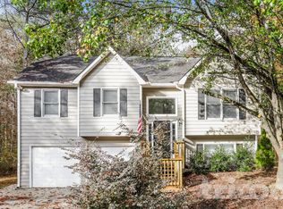 1753 Independence Dr, Douglasville, GA 30134