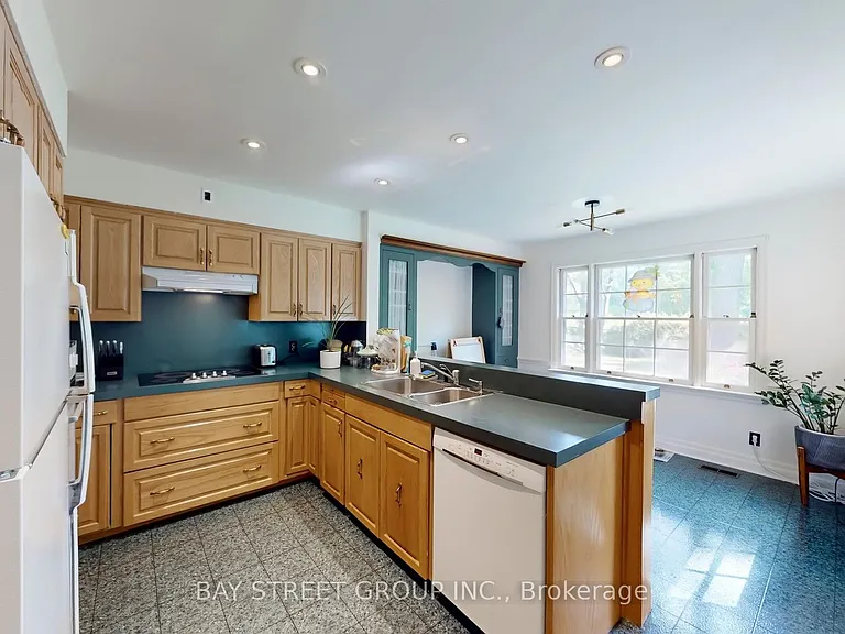 178 Breezy Pines Dr — Photo 8