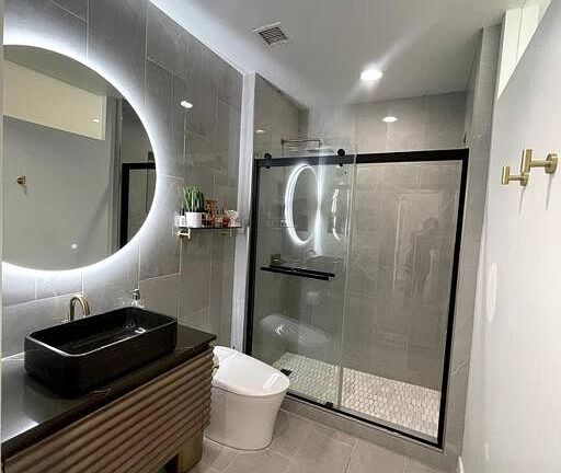 5th image of 1100 Wilshire Blvd APT 1901
