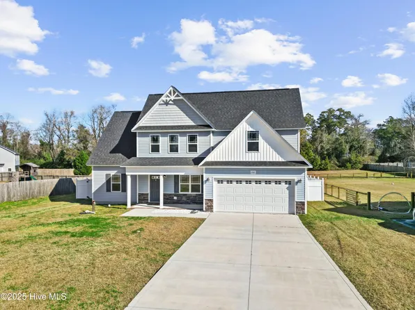 152 Backfield Place, Jacksonville, NC 28540