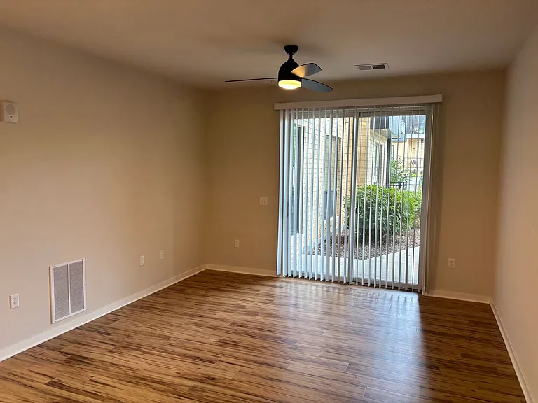 The Outlook Apartments — Photo 61