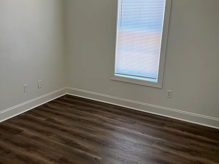 1003 N King Charles Rd #102 — Photo 12
