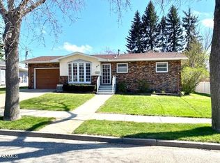 315 E Capitol Ave, Bismarck, ND 58501