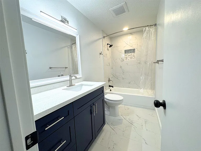 547 County Road 949E — Photo 15