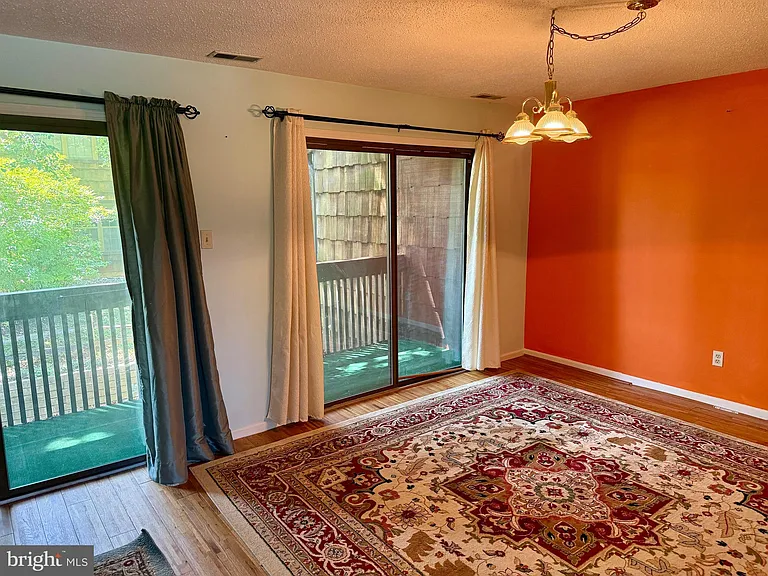 30 Hopkinson Ct #164 — Photo 9