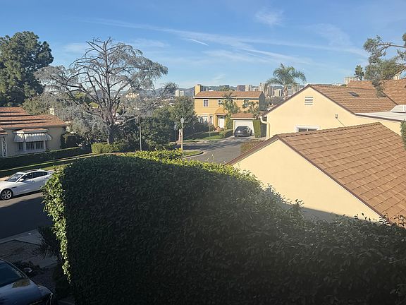 2nd image of 2208 Fox Hills Dr Unit 2210-1/2