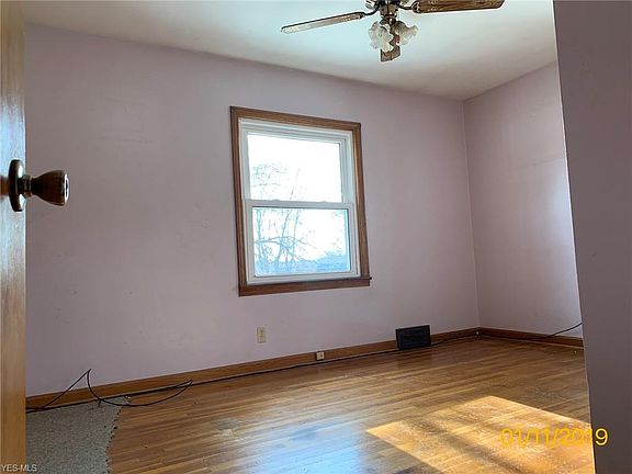4th image of 2860 Nesmith Lake Blvd