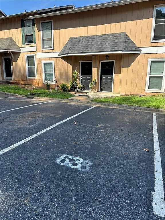 2 bed, 1.5 bath, 1146 sqft, $1,600 — Photo 3