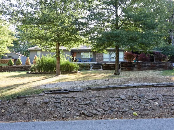 6 N Redbud Ave, West Fork, AR 72774