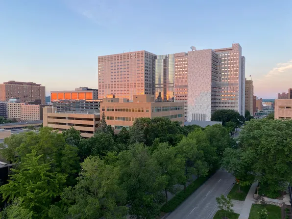 207 5th Ave SW, Rochester, MN