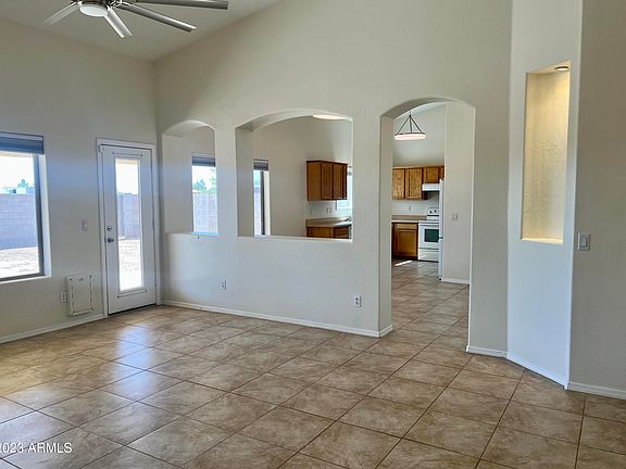 4th image of 4475 E APPALOOSA Drive
