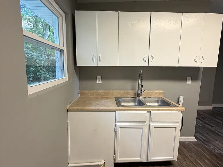 4607 Highland Ave #A — Photo 6