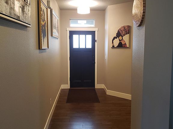 3rd image of 4650 SE Bentley St
