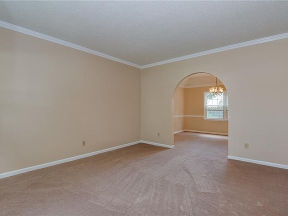 4th image of 1900 Millbrook Ct