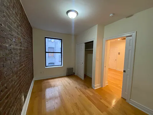 Rented by Corcoran | media 27