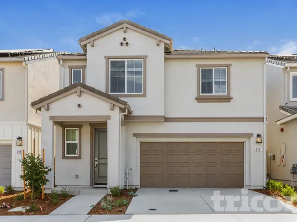 2087 Comstock Ln, Lincoln, CA 95648