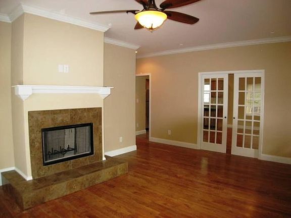 Living Room w/ Fireplace