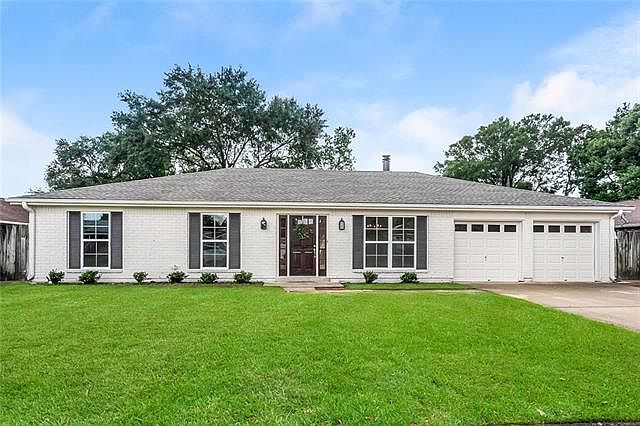 1st image of 317 Driftwood Cir