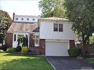 1st image of 800 Sacco Pl