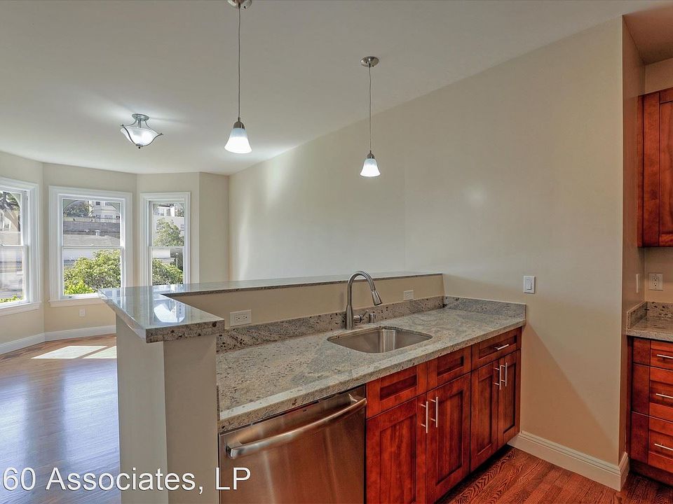 1st image of 1460 Golden Gate Ave APT 15