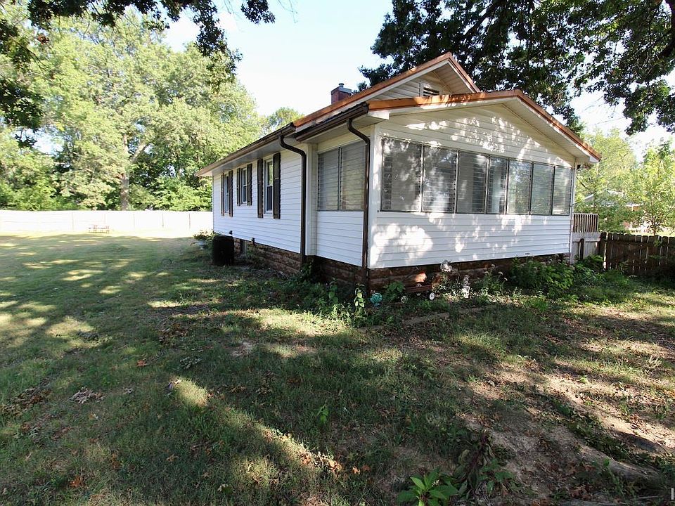 1st image of 1754 McConnell Ave