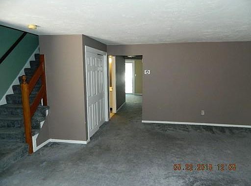 2nd image of 21 Prudence Crandall Ln #21