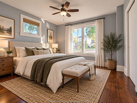 5th image of 208 Lacroix St