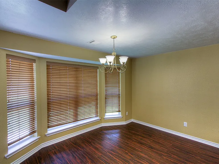 1508 Bluefield Ct — Photo 5