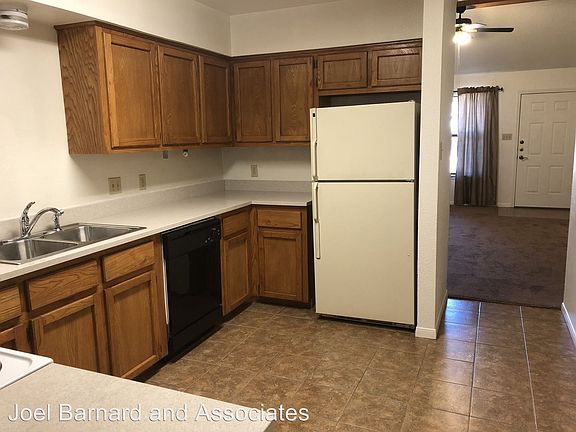 3rd image of 1312 Baylor Ave #A