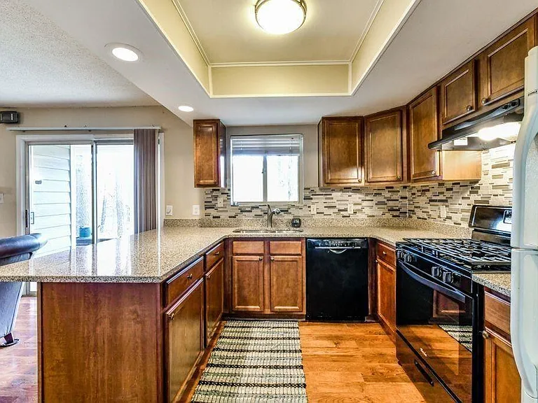 53 Doranne Ct SE #53 — Photo 7