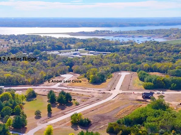 1734 E Eagles Nest Cir, Polk City, IA 50226