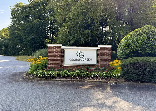 Georgia Green Townhome Apartments Photo 1