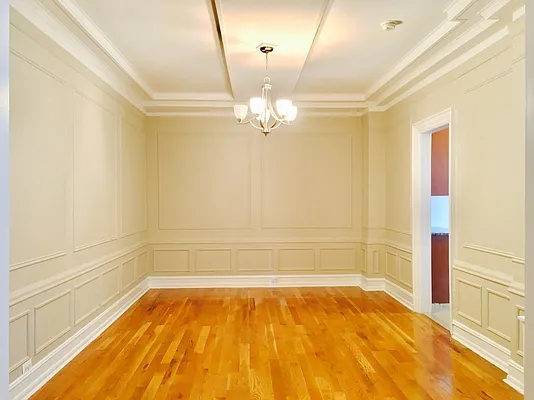 Rented by Matthew Gros-Werter, LREB  | media 3