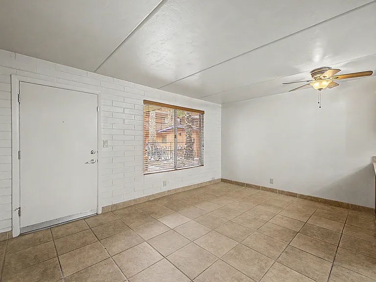 55 N Cherry Ave #114 — Photo 6