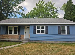 415 Tampa St SE, Kentwood, MI 49548