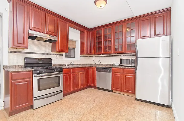 Rented by Living New York | media 11