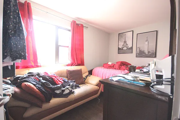 Rented by Nooklyn NYC LLC | media 8