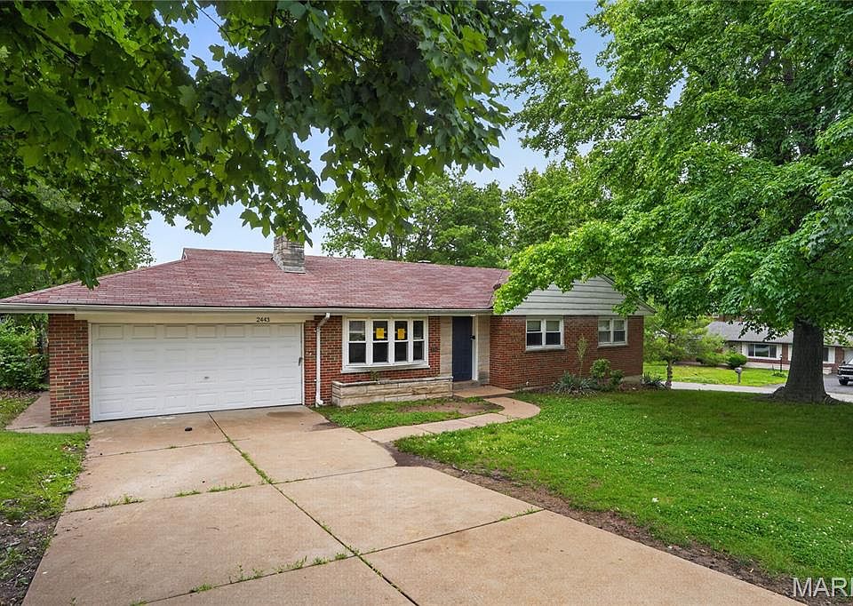 1st image of 2443 Caverhill Dr